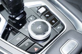 2025款奇瑞瑞虎7