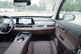 2025款奇瑞瑞虎8