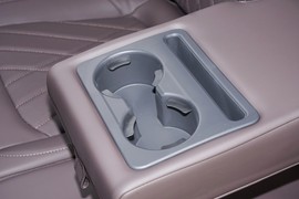 2025款奇瑞瑞虎8