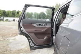 2025款奇瑞瑞虎8