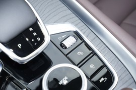 2025款奇瑞瑞虎8