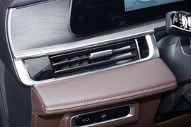 2025款奇瑞瑞虎8