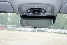 2025款奇瑞瑞虎8