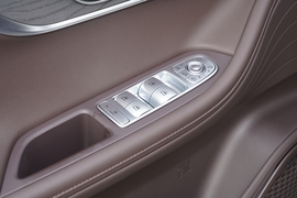 2025款奇瑞瑞虎8