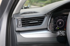 2025款斯柯达速派