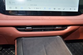 2025款长安CS75
