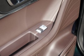 2025款奇瑞瑞虎8