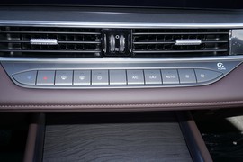 2025款奇瑞瑞虎8