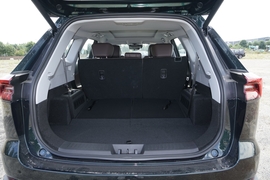 2025款奇瑞瑞虎8