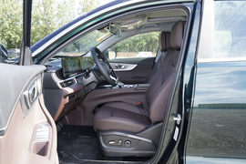 2025款奇瑞瑞虎8