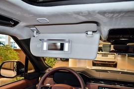 2025款路虎揽胜运动版