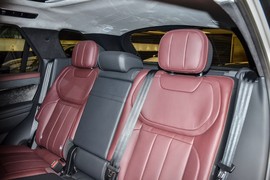 2025款路虎揽胜运动版