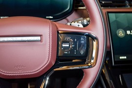 2025款路虎揽胜运动版