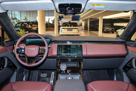 2025款路虎揽胜运动版