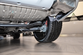 2025款路虎揽胜运动版