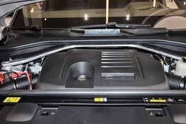 2025款路虎揽胜运动版