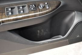 2014款本田雅阁3.0VTI尊贵版
