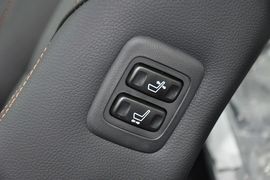 2014款本田雅阁3.0VTI尊贵版