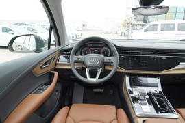 2025款奥迪Q7