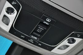 2014款本田雅阁3.0VTI尊贵版