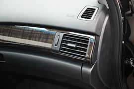 2014款本田雅阁3.0VTI尊贵版