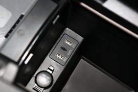 2025款比亚迪唐新能源