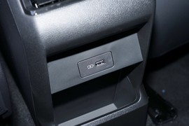 2025款吉利缤越L