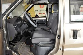 2011款五菱荣光1.2L基本型