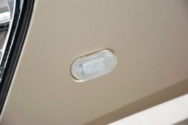2011款五菱荣光1.2L基本型