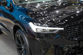 沃尔沃XC60智远极夜黑