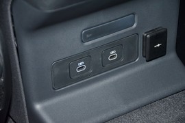 2025款路虎揽胜星脉