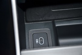 2025款路虎揽胜星脉