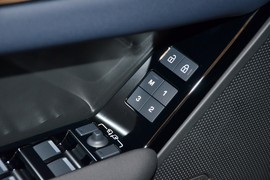 2025款路虎揽胜星脉