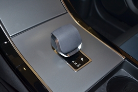 2025款路虎揽胜星脉