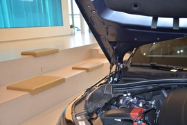 2025款路虎揽胜星脉