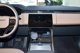 2025款路虎揽胜运动版