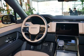 2025款路虎揽胜运动版