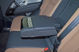 2025款路虎揽胜运动版