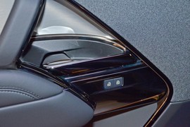 2025款路虎揽胜运动版