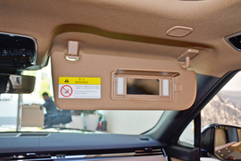 2025款路虎揽胜运动版