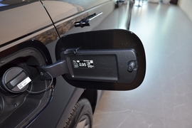 2025款路虎揽胜运动版