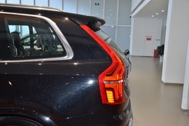2025款沃尔沃XC90