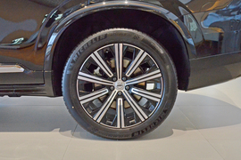 2025款沃尔沃XC90