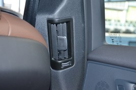 2025款沃尔沃XC60