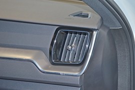 2025款沃尔沃XC60