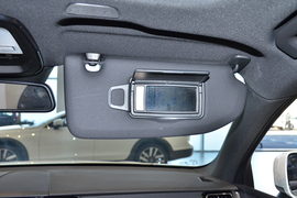 2025款沃尔沃XC60