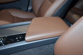 2025款沃尔沃XC60