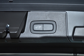 2025款沃尔沃XC60