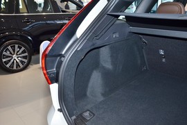 2025款沃尔沃XC60