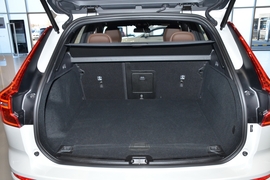 2025款沃尔沃XC60